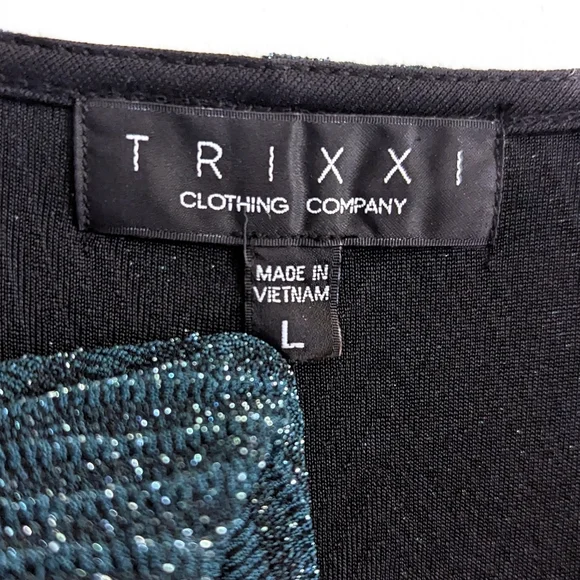 Trixxi Hunter Green Sparkly Holiday Party  3/4 Sleeve Dress ❇️ - Picture 7 of 8